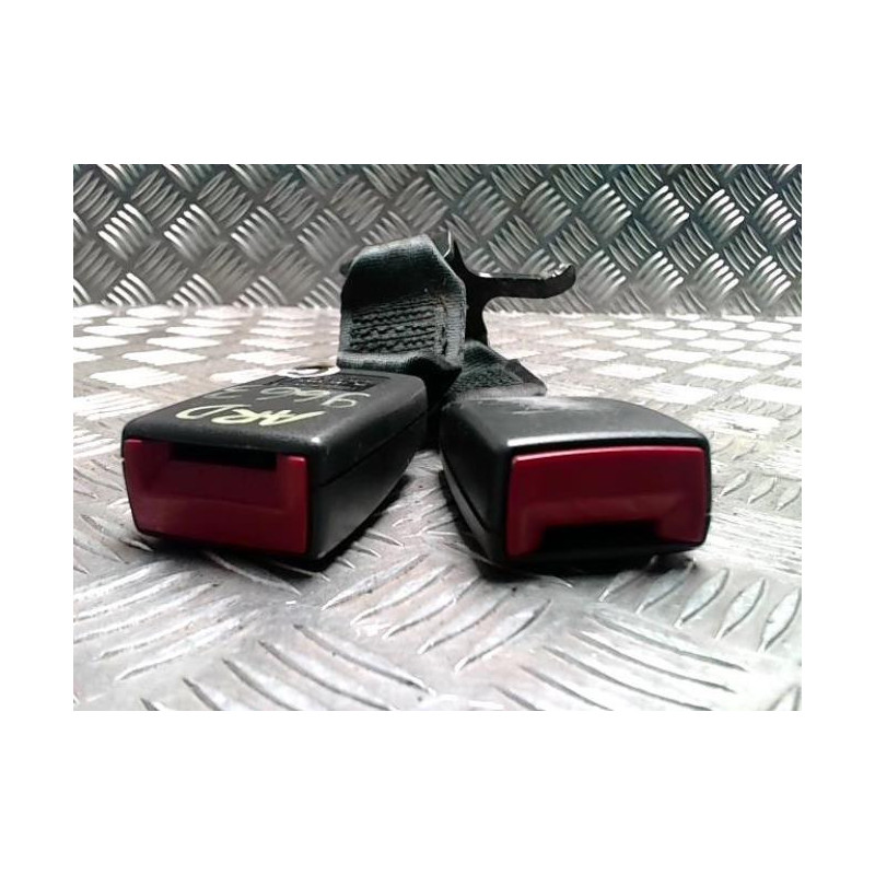 Attache ceinture arriere droit ALFA ROMEO 159 d’occasion
