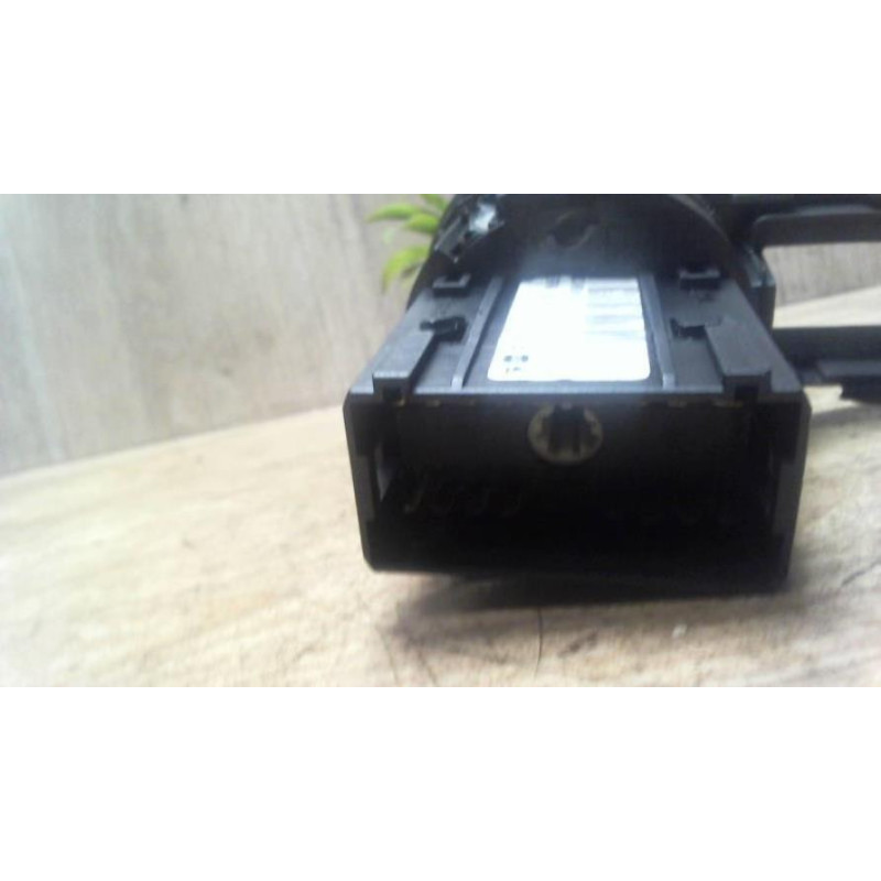 Commande de reglage hauteur de phare VOLKSWAGEN POLO 5 PHASE 1 d’occasion