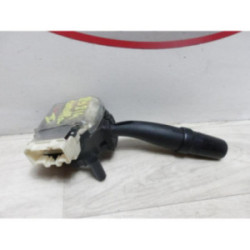 Commodo phare TOYOTA COROLLA VERSO 2 PHASE 1 d’occasion