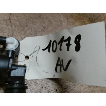 Pompe lave glace avant DACIA LOGAN MCV 2 PHASE 1 BREAK d’occasion