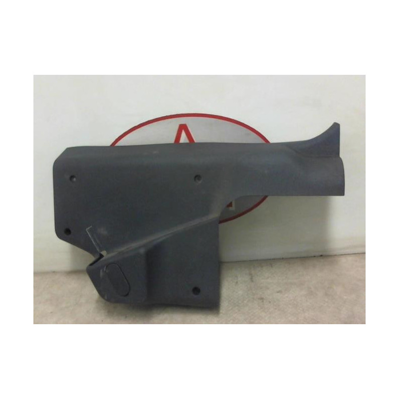 Garniture laterale arriere gauche PEUGEOT PARTNER 1 PHASE 1 d’occasion