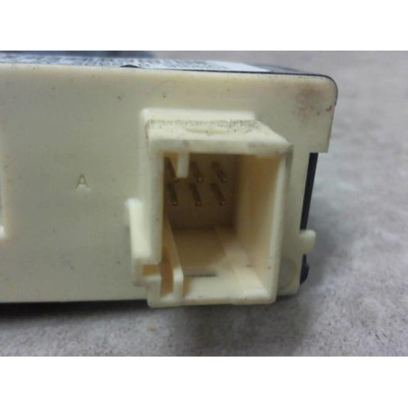 Moteur leve vitre avant droit PEUGEOT 307 PHASE 2 BREAK d’occasion