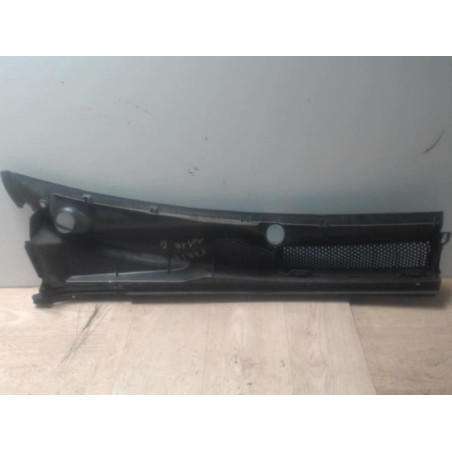 Garniture porte avant gauche TOYOTA YARIS 1 PHASE 2 d’occasion