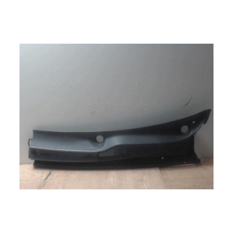 Garniture porte avant gauche TOYOTA YARIS 1 PHASE 2 d’occasion
