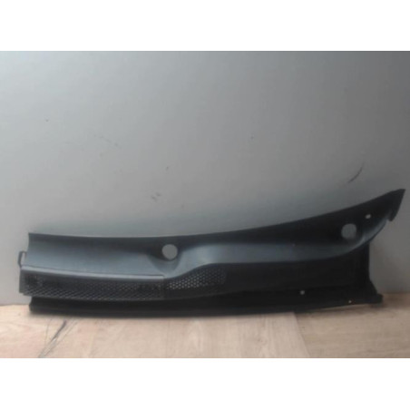 Garniture porte avant gauche TOYOTA YARIS 1 PHASE 2 d’occasion