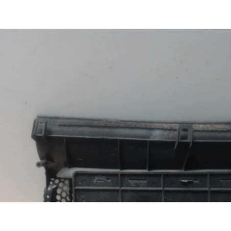 Garniture porte avant droite TOYOTA YARIS 1 PHASE 2 d’occasion
