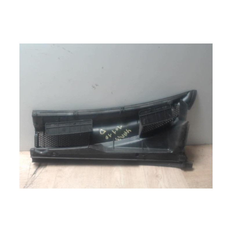 Garniture porte avant droite TOYOTA YARIS 1 PHASE 2 d’occasion
