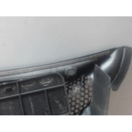 Garniture porte avant droite TOYOTA YARIS 1 PHASE 2 d’occasion