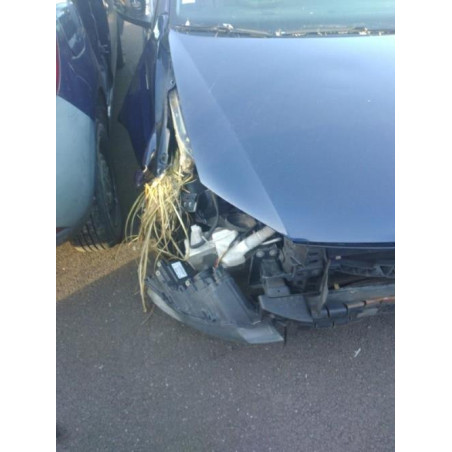 Poignee porte arriere droit VOLKSWAGEN POLO 5 PHASE 1 d’occasion