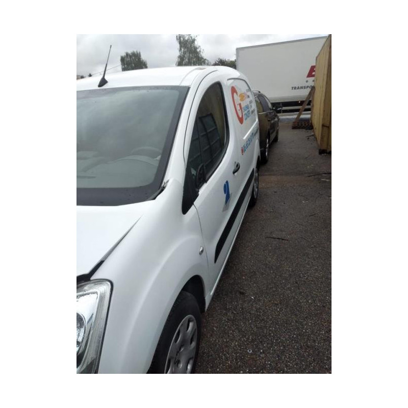 Support moteur gauche PEUGEOT PARTNER 2 PHASE 3 d’occasion