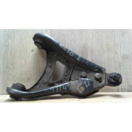 Triangle inferieur avant droit RENAULT CLIO 1 PHASE 3 d’occasion