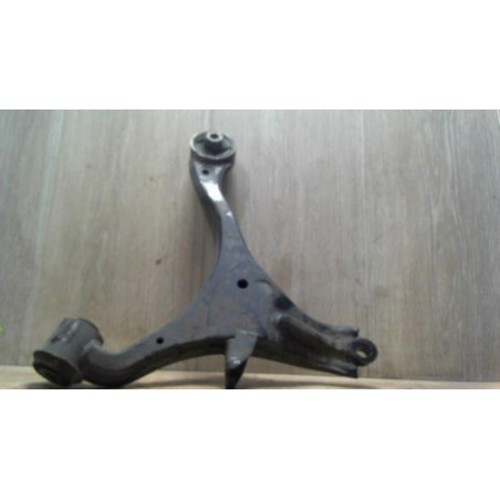 Triangle avant droit HONDA CIVIC 7 PHASE 1 d’occasion