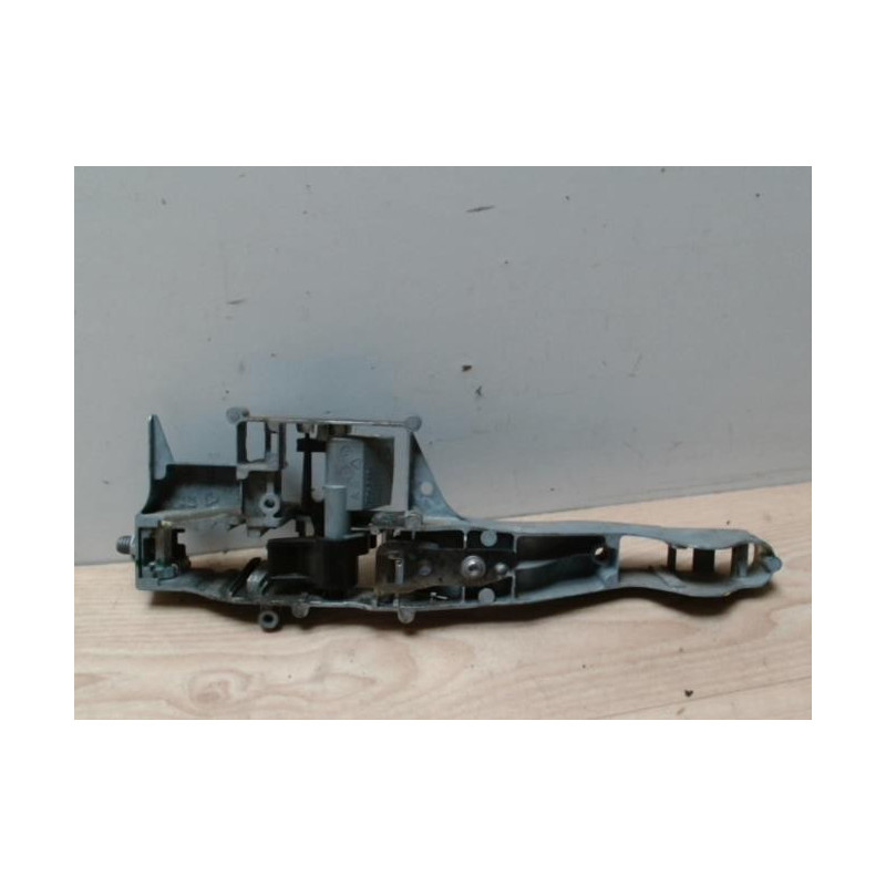 Support poignee porte avant gauche CITROEN C3 PICASSO PHASE 1 d’occasion