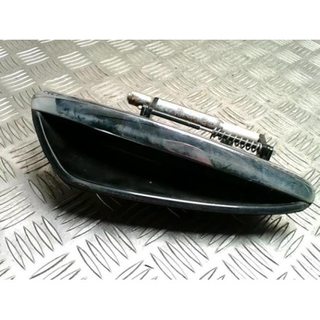 Poignee porte arriere droit ALFA ROMEO 159 d’occasion