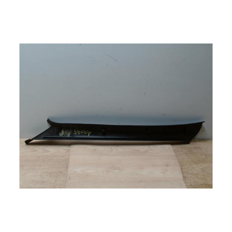 Baguette de porte avant droite FORD PROBE COUPE d’occasion