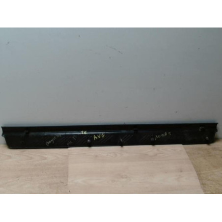 Baguette de porte avant gauche FORD PROBE COUPE d’occasion