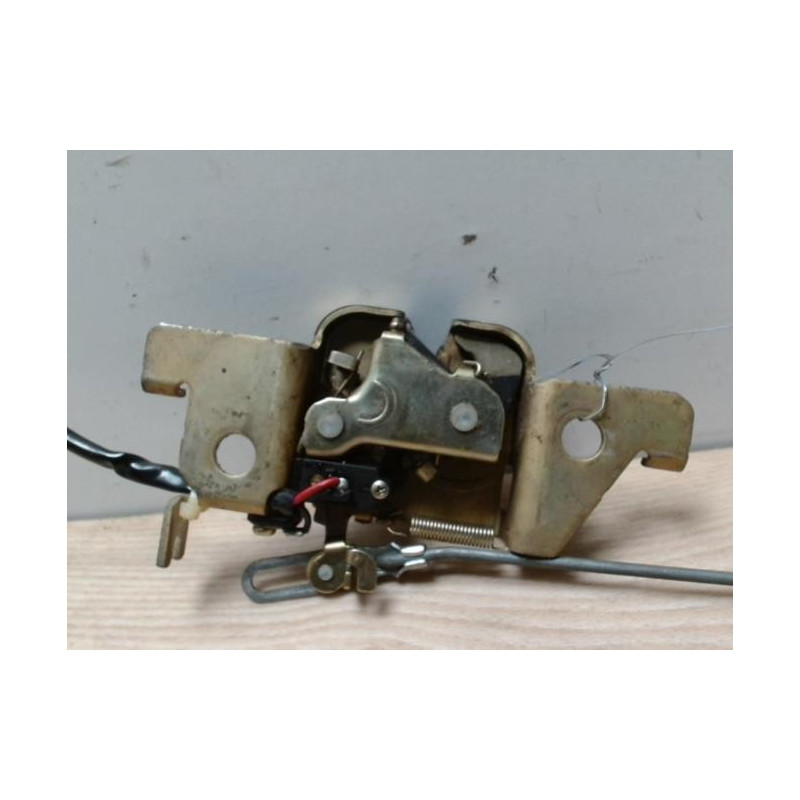 Serrure de coffre FORD PROBE COUPE d’occasion