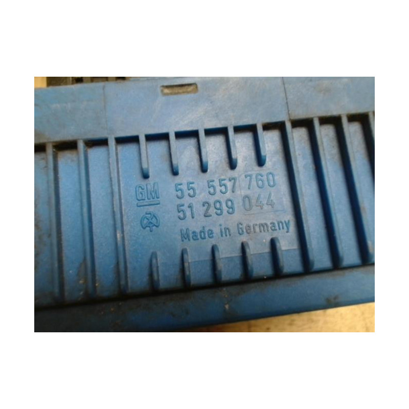 Relais de prechauffage OPEL CORSA D PHASE 1 d’occasion