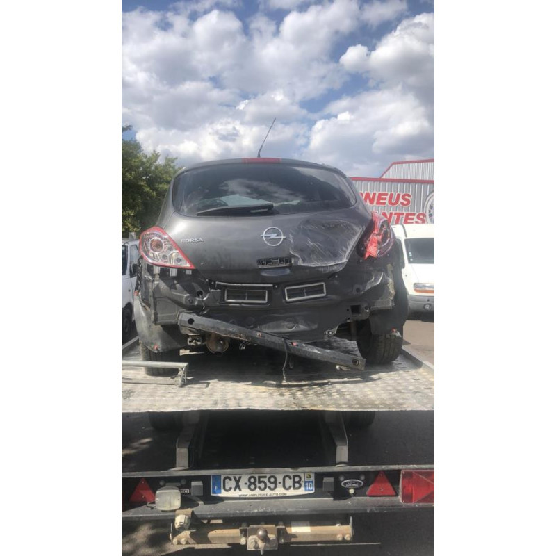 Pommeau de vitesses OPEL CORSA D PHASE 1 d’occasion