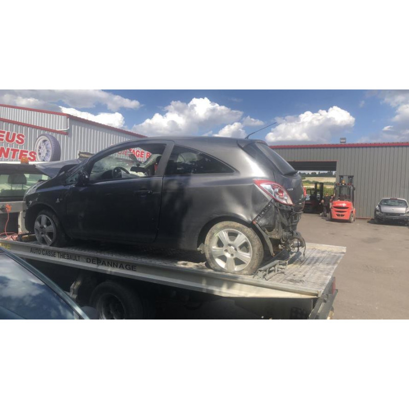 Pommeau de vitesses OPEL CORSA D PHASE 1 d’occasion