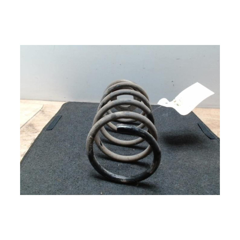 Ressort de suspension arriere droit OPEL CORSA D PHASE 1 d’occasion