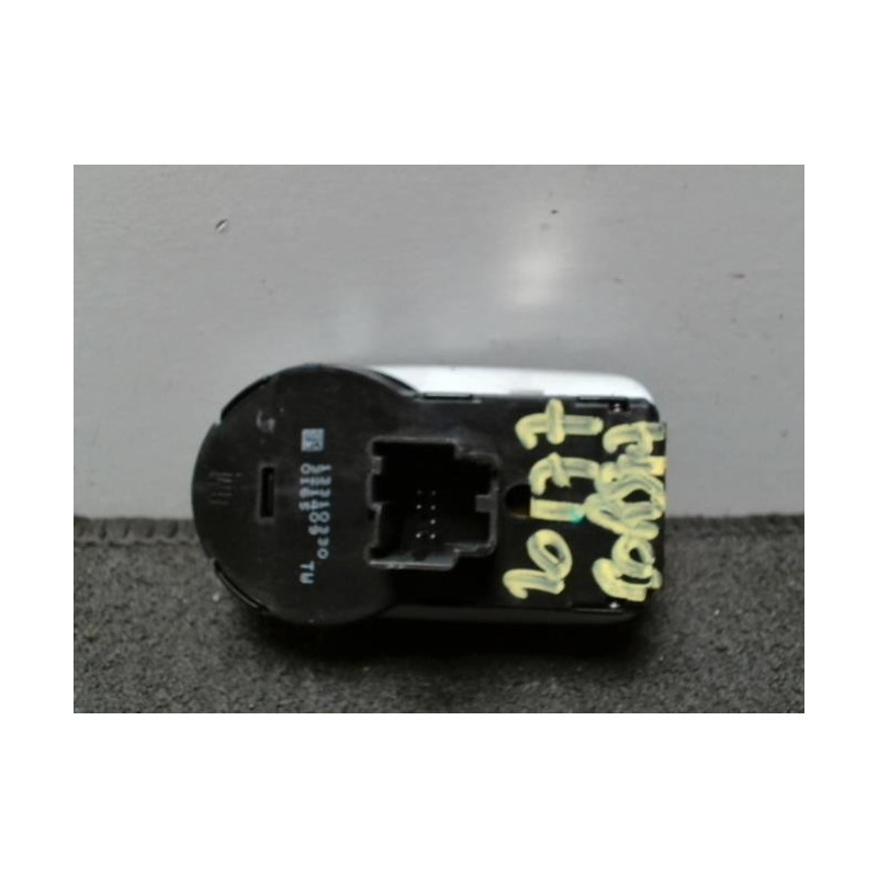 Commande de phare OPEL CORSA D PHASE 1 d’occasion