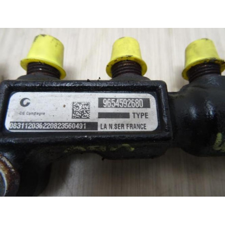 Rampe injection VOLVO S 40 2 PHASE 2 d’occasion