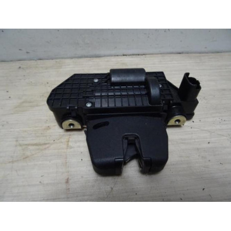 Serrure de hayon CITROEN C3 2 PHASE 1 d’occasion