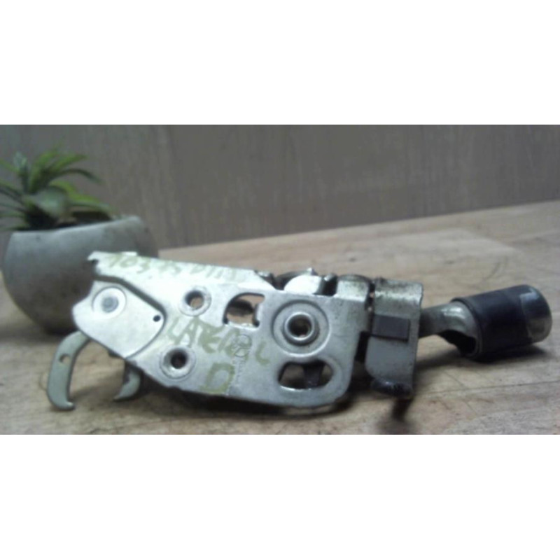 Serrure de porte laterale droite RENAULT TRAFIC 1 PHASE 2 d’occasion