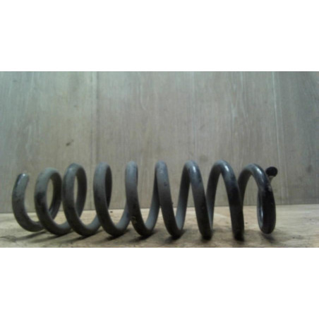 Ressort de suspension arriere gauche BMW SERIE 3 E90 PHASE 1 d’occasion