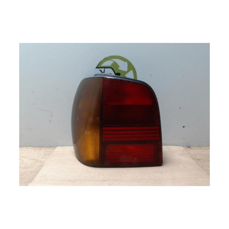 Feu arriere principal gauche (feux) VOLKSWAGEN POLO 3 PHASE 1 d’occasion