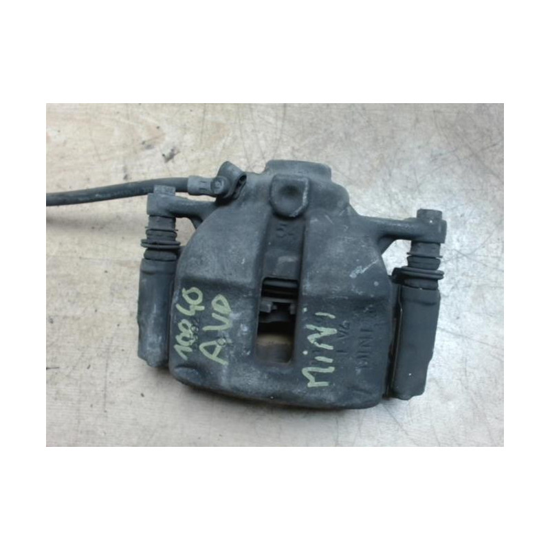Etrier avant droit (freinage) MINI MINI 2 R56 PHASE 1 d’occasion