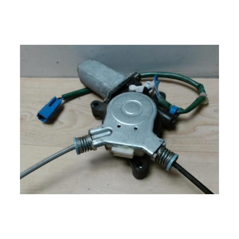 Leve vitre electrique avant droit HONDA CIVIC 7 PHASE 1 d’occasion