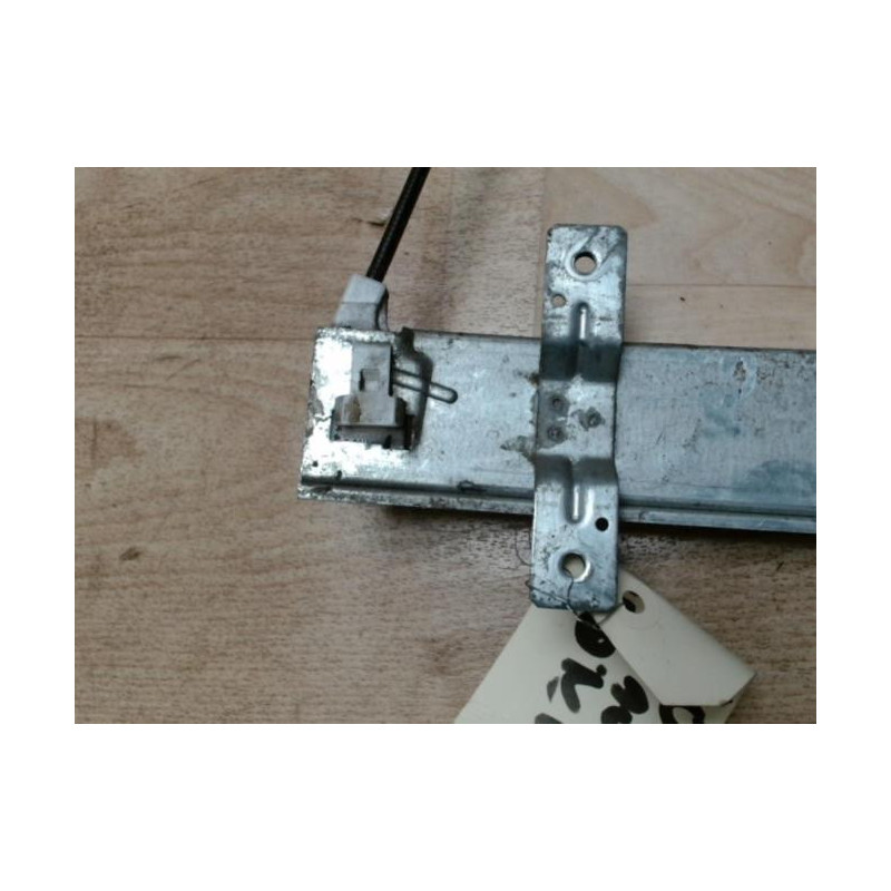 Leve vitre electrique avant droit HONDA CIVIC 7 PHASE 1 d’occasion
