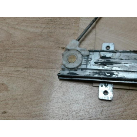 Leve vitre electrique avant droit HONDA CIVIC 7 PHASE 1 d’occasion