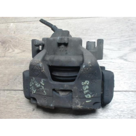 Etrier avant droit (freinage) RENAULT SCENIC 3 PHASE 1 d’occasion