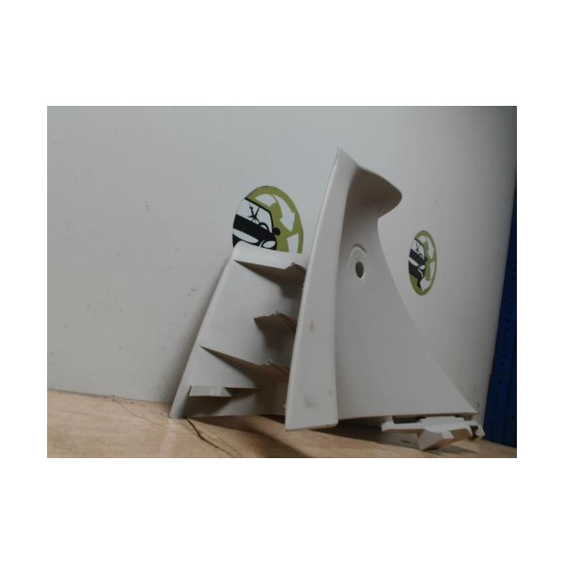 Garniture porte arriere gauche PEUGEOT 1007 d’occasion