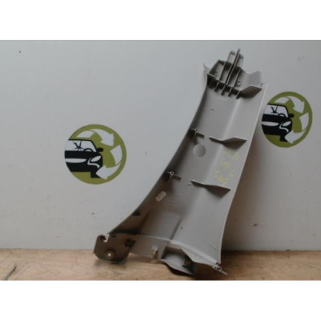 Garniture porte avant gauche PEUGEOT 1007 d’occasion
