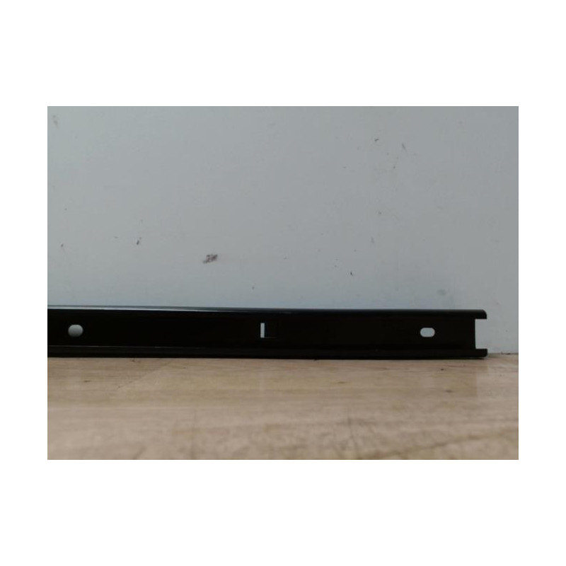 Rail de porte coulissante PEUGEOT 1007 d’occasion