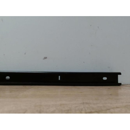 Rail de porte coulissante PEUGEOT 1007 d’occasion
