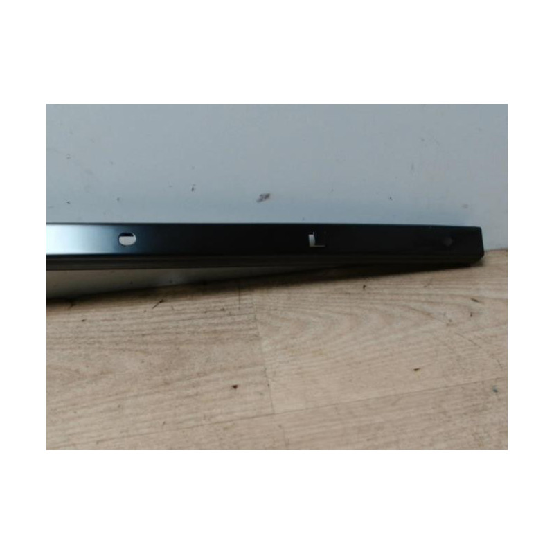 Rail de porte coulissante PEUGEOT 1007 d’occasion