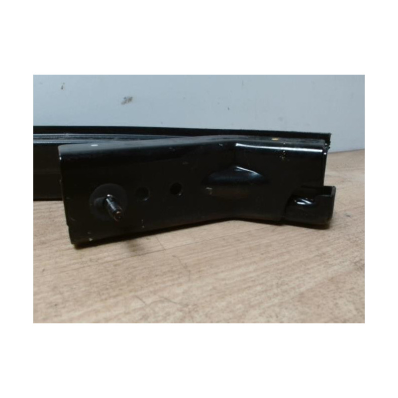 Rail de porte coulissante PEUGEOT 1007 d’occasion