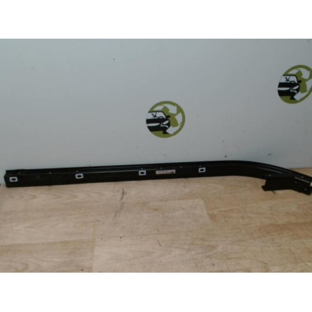 Rail de porte coulissante PEUGEOT 1007 d’occasion