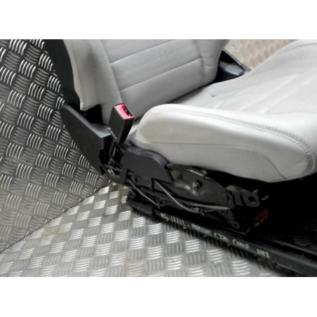 Siege avant gauche MERCEDES CLASSE C 204 PHASE 2 COUPE d’occasion