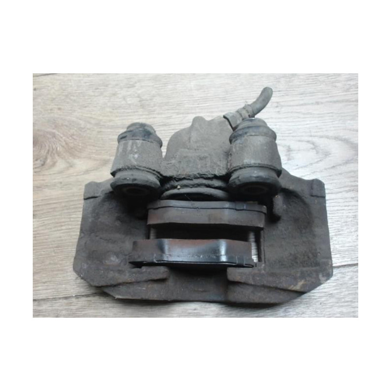 Etrier avant droit (freinage) RENAULT CLIO 1 PHASE 2 d’occasion