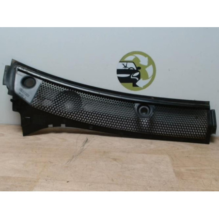 Grille de calandre gauche PEUGEOT 1007 d’occasion