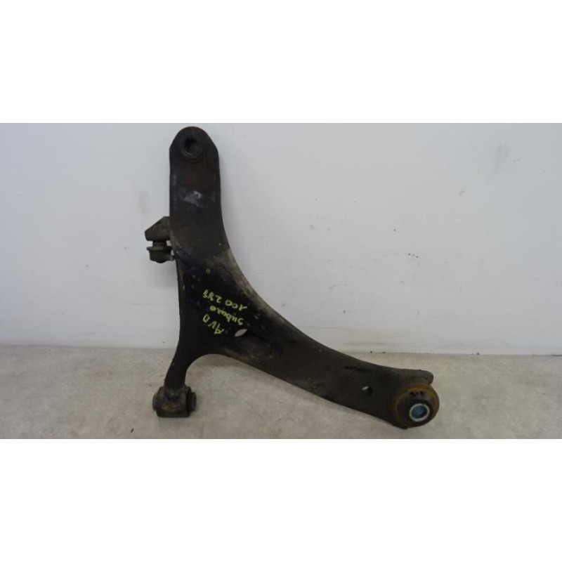 Triangle avant droit SUBARU IMPREZA 2 d’occasion