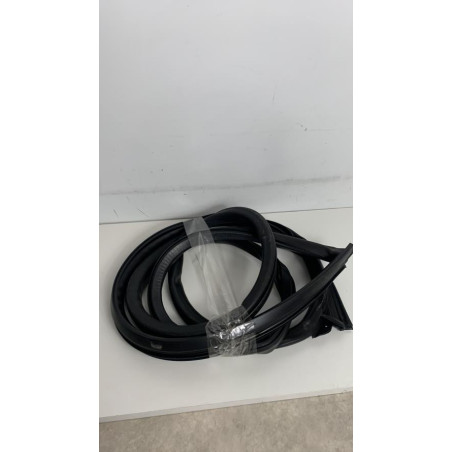 Joint de porte avant droite CITROEN C6 d’occasion