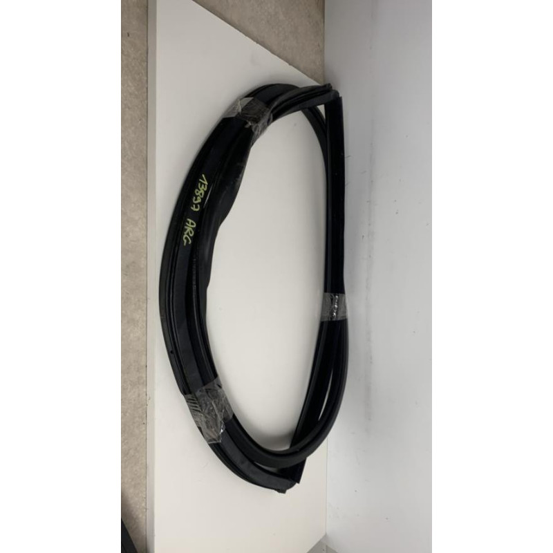 Joint de porte arriere gauche CITROEN C6 d’occasion