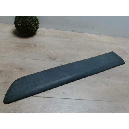 Baguette d'aile arrière gauche RENAULT KANGOO 1 PHASE 2 d’occasion